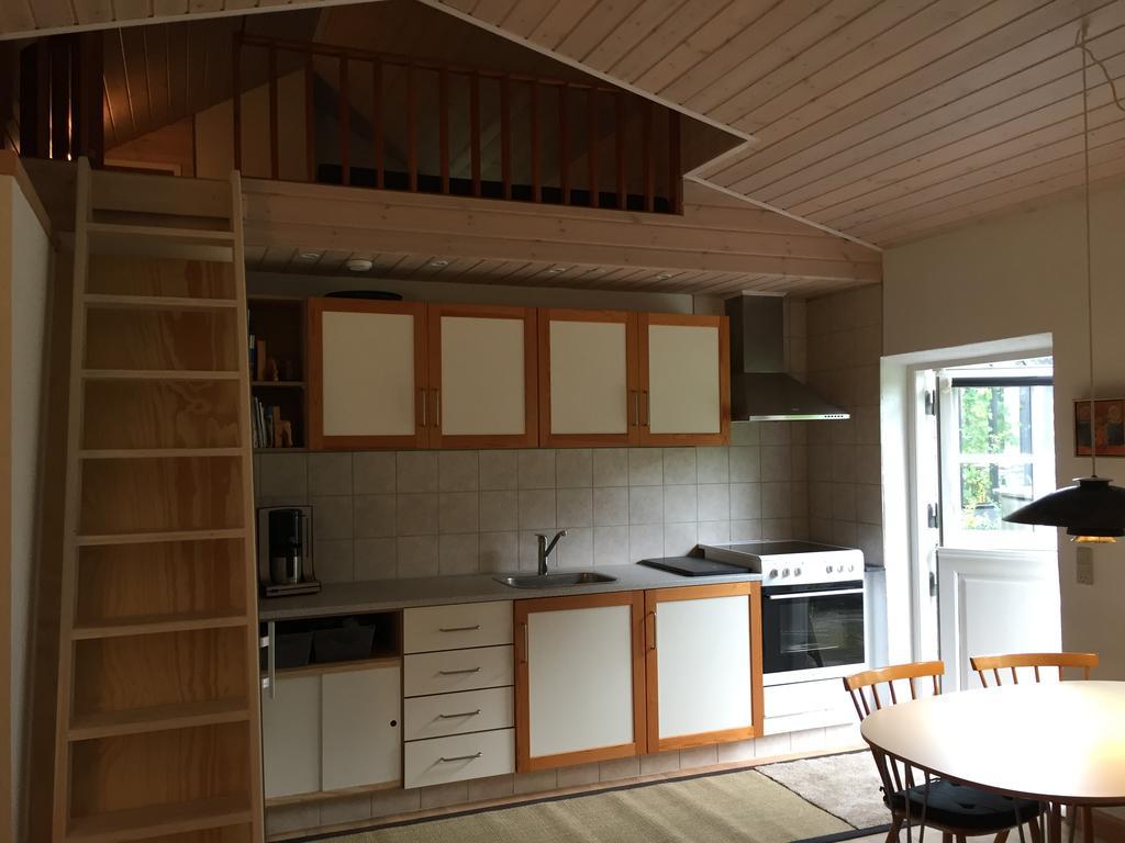 Lindegaardapartment - Woods And Sea Hejls Exterior photo